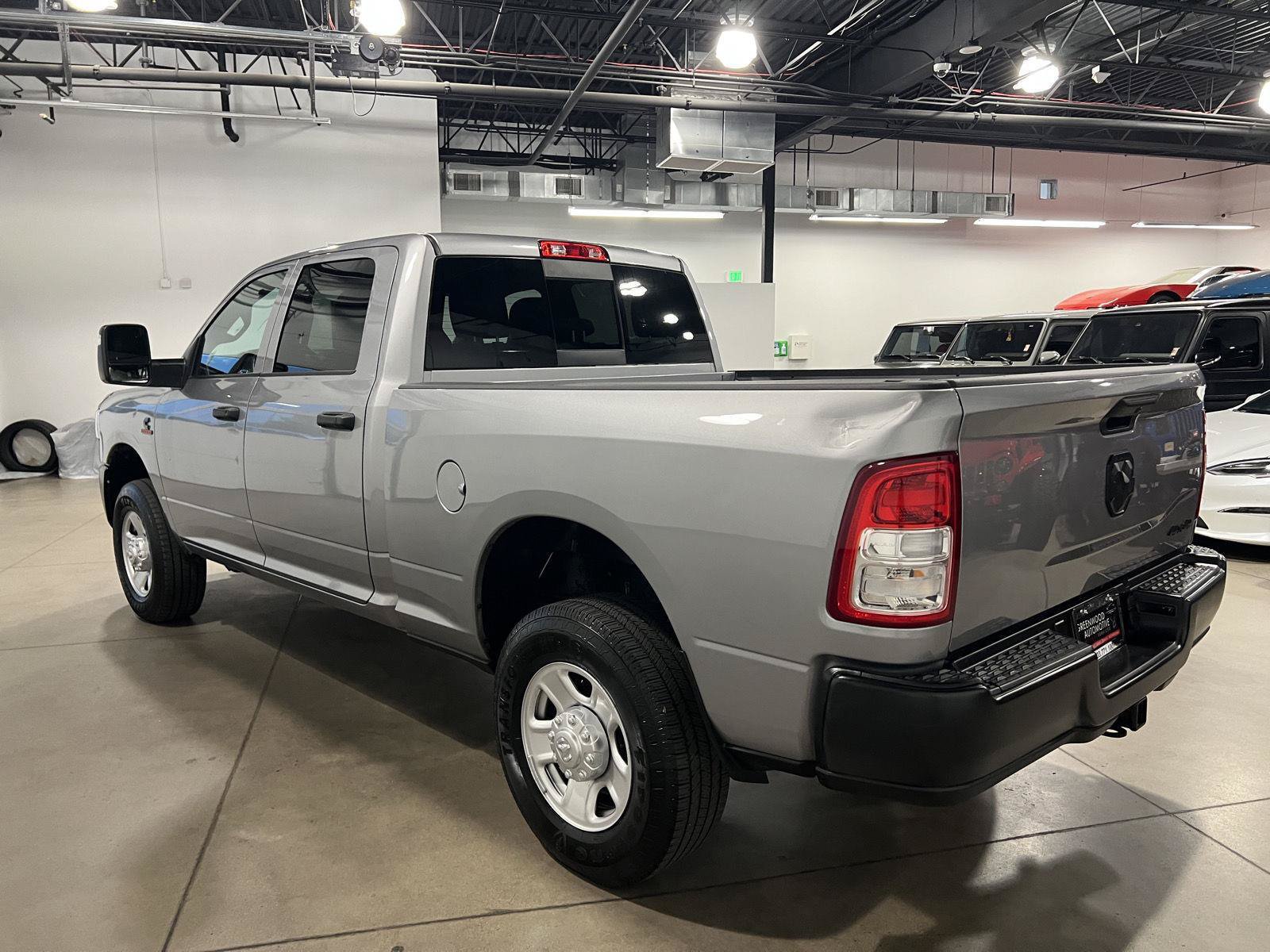 Used 2024 RAM 3500 Tradesman AWD/4WD image 5