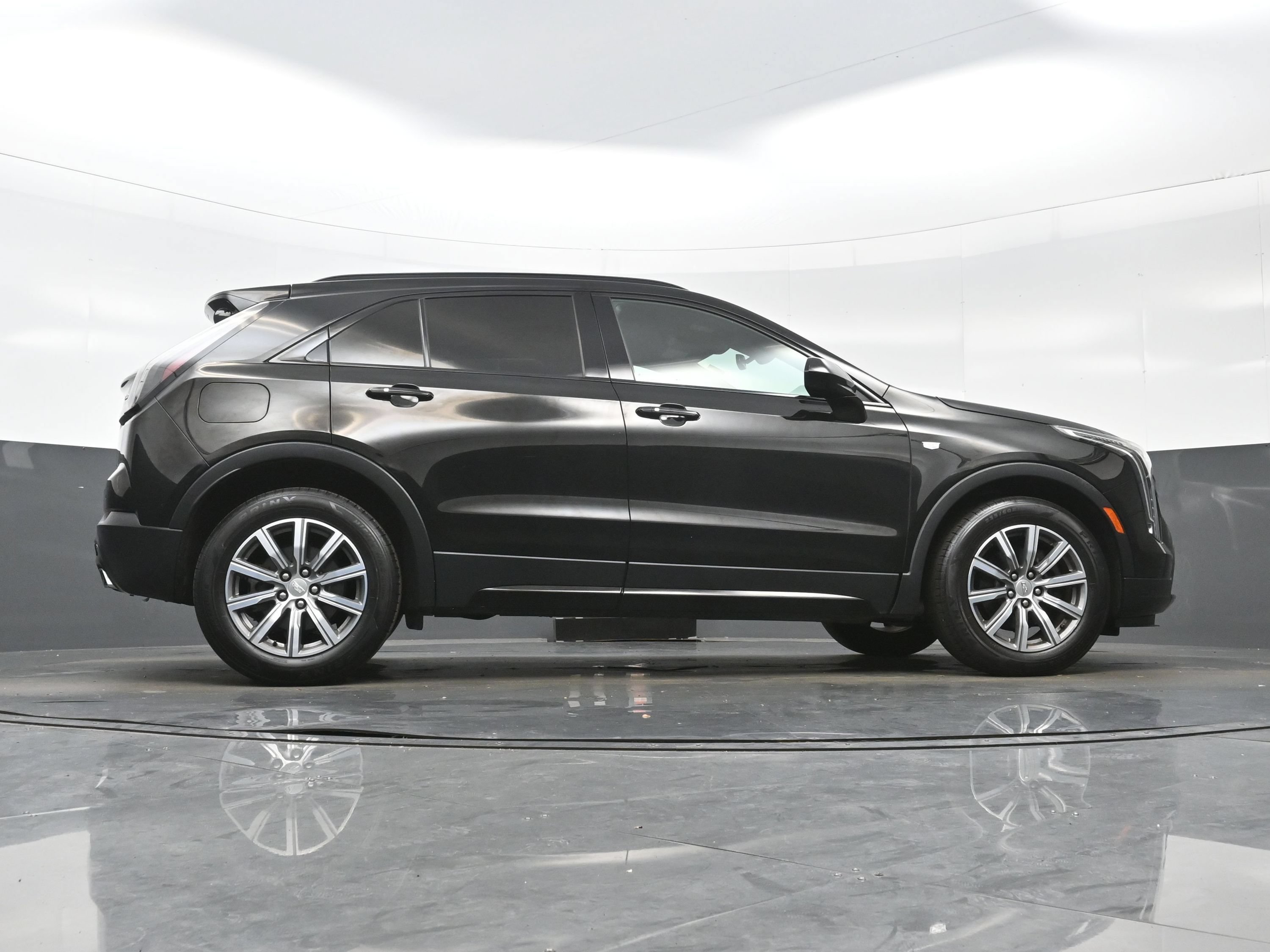 Used 2019 Cadillac XT4 Sport w/ Driver Awareness Package FWD image 31