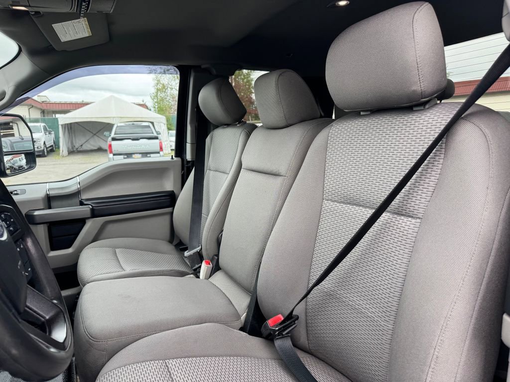Used 2021 Ford F350 XLT w/ XLT Premium Package AWD/4WD image 17