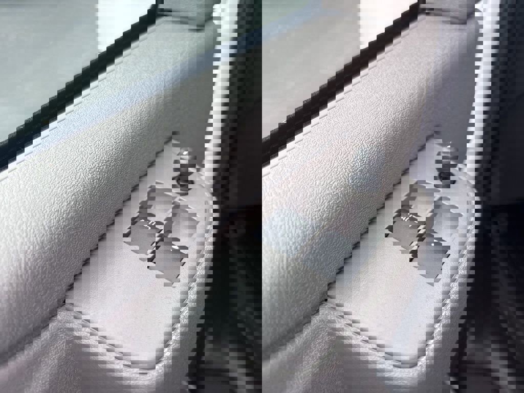 New 2025 Chevrolet Express 2500 w/ Driver Convenience Package image 12