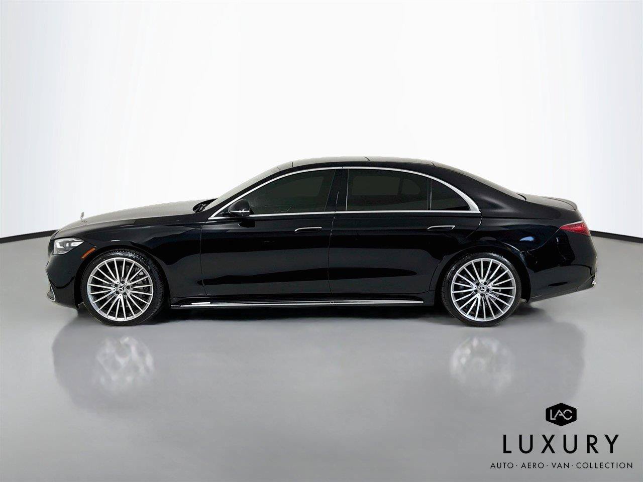 Used 2023 Mercedes-Benz S 500 4MATIC image 8