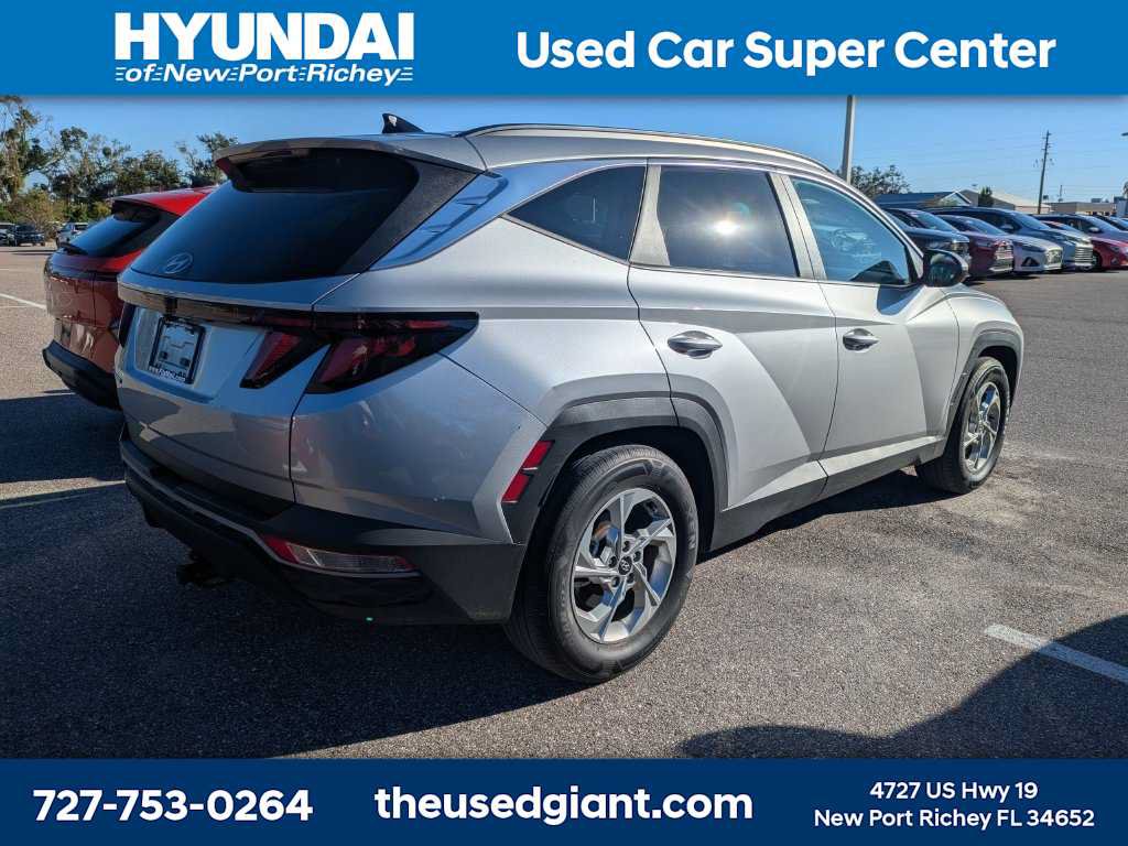 Certified 2024 Hyundai Tucson SEL FWD image 2