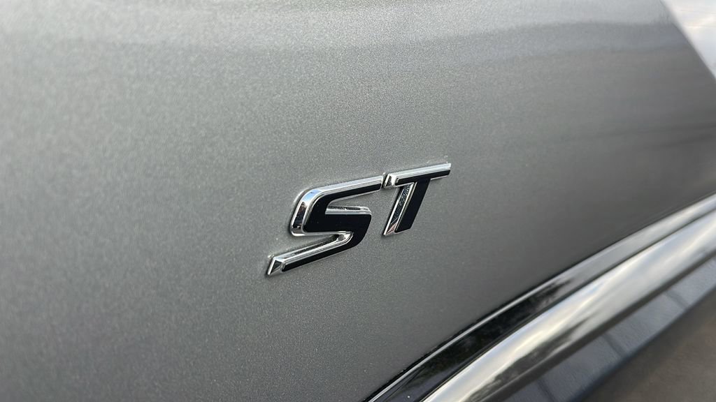 Used 2025 Buick Envision Sport Touring image 10