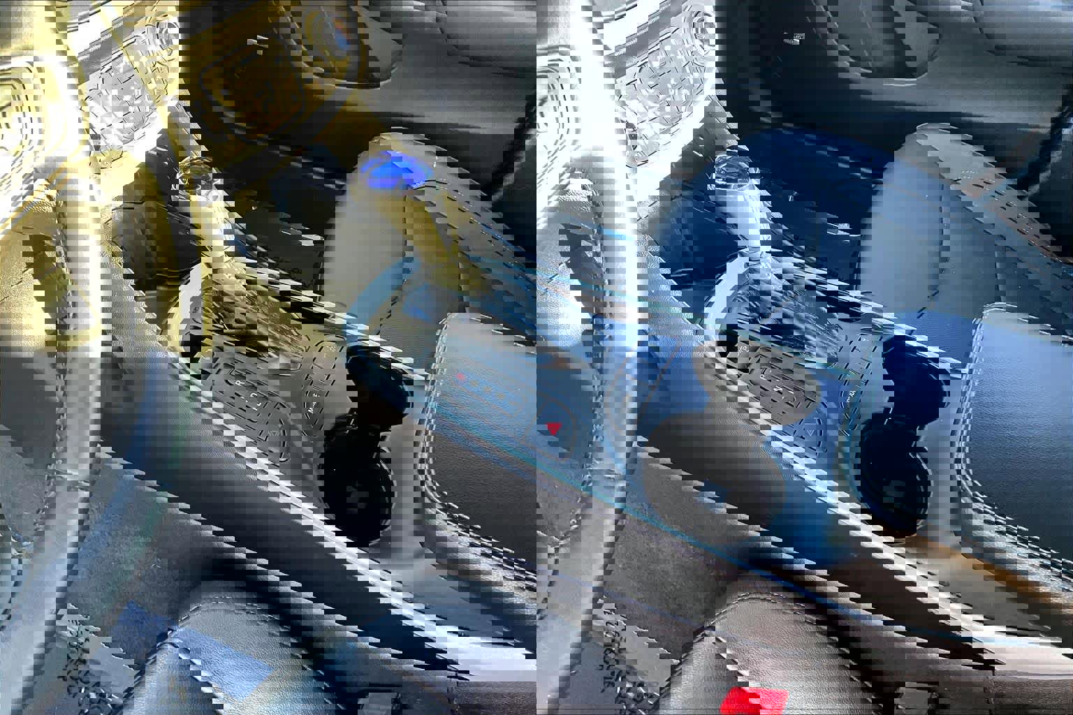 Used 2017 Chevrolet Volt LT w/ Comfort Package image 16