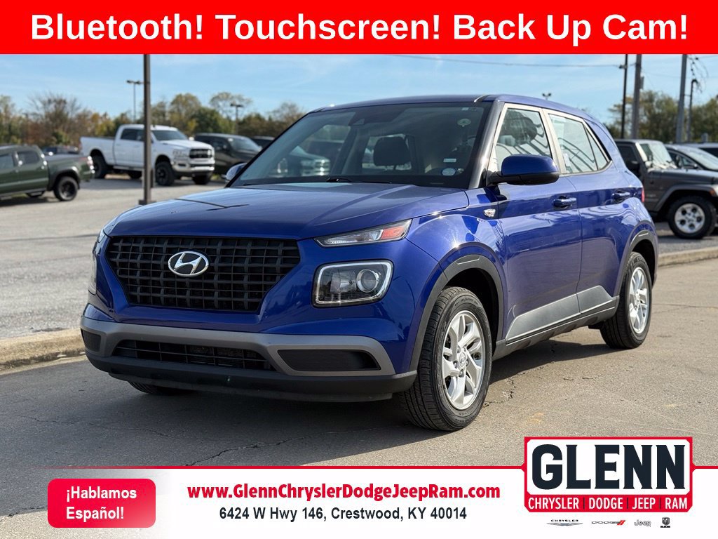 Used 2021 Hyundai Venue SE FWD image 1