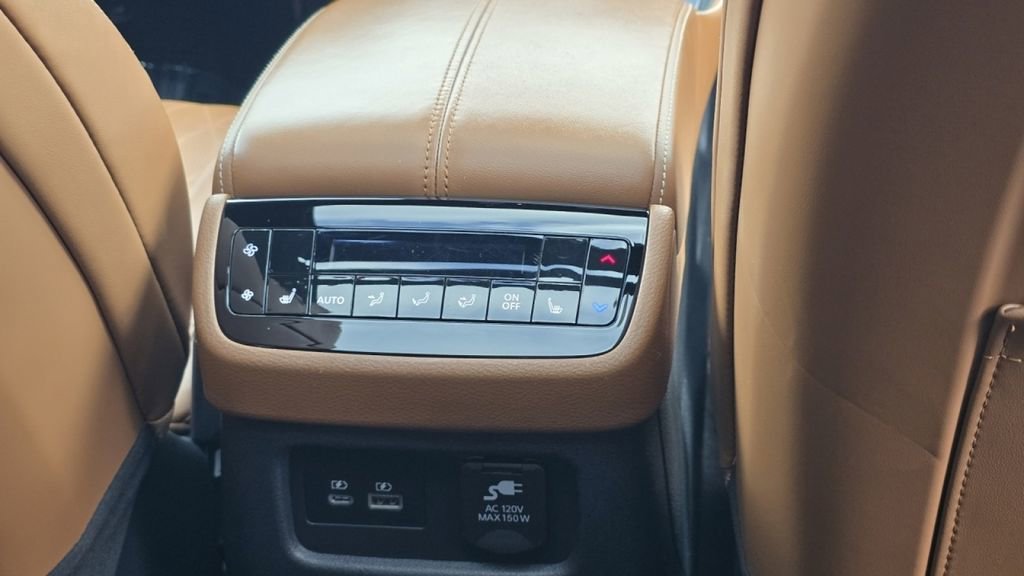 Used 2025 INFINITI QX60 Autograph w/ Cargo Package image 15