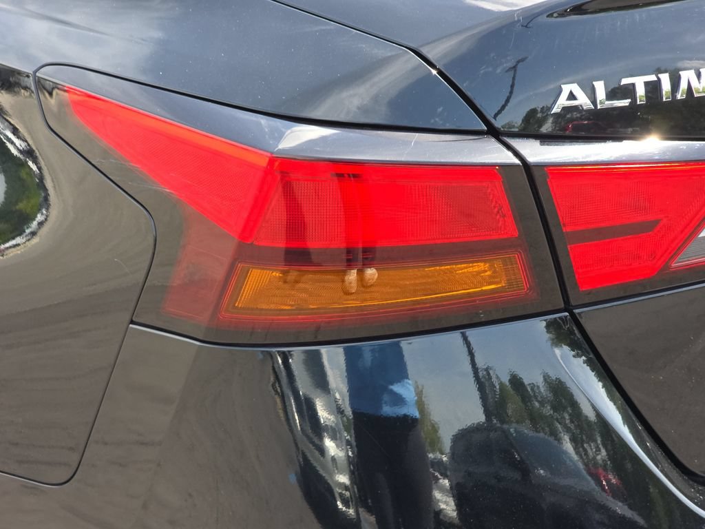 Used 2021 Nissan Altima 2.5 SL FWD image 34