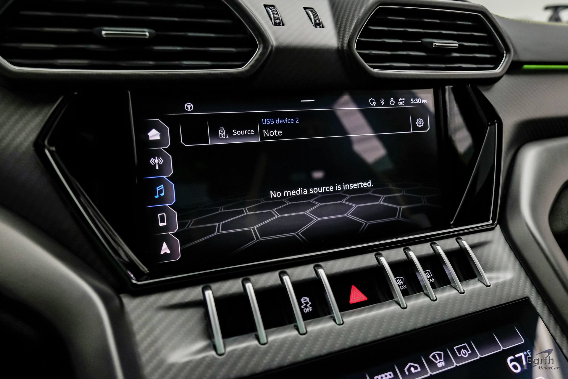 Used 2022 Lamborghini Urus image 82