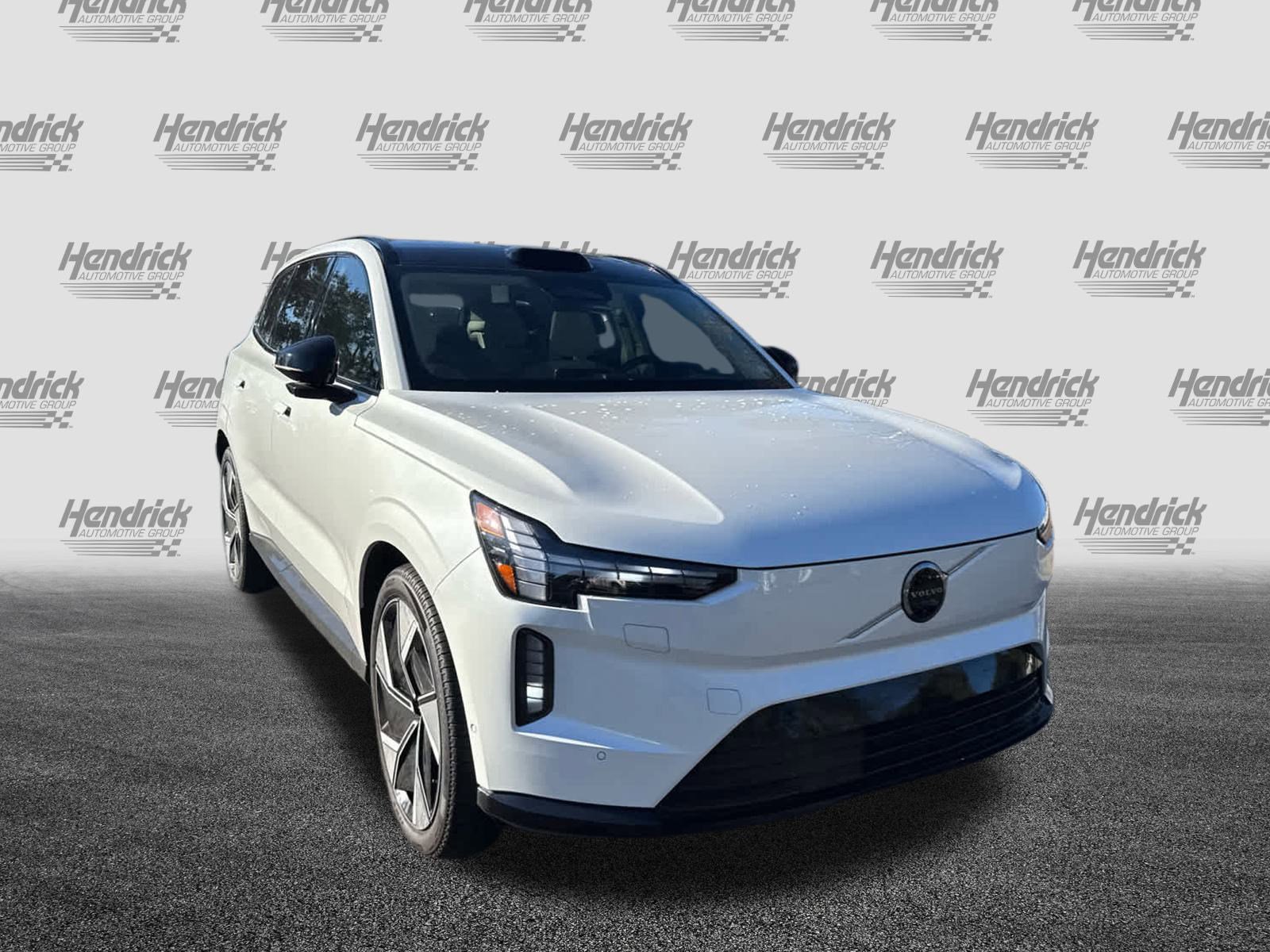 Certified 2025 Volvo EX90 Ultra image 3