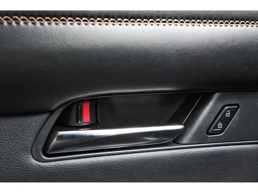 Used 2025 MAZDA CX-50 2.5 Hybrid w/ Premium Plus Pkg image 19