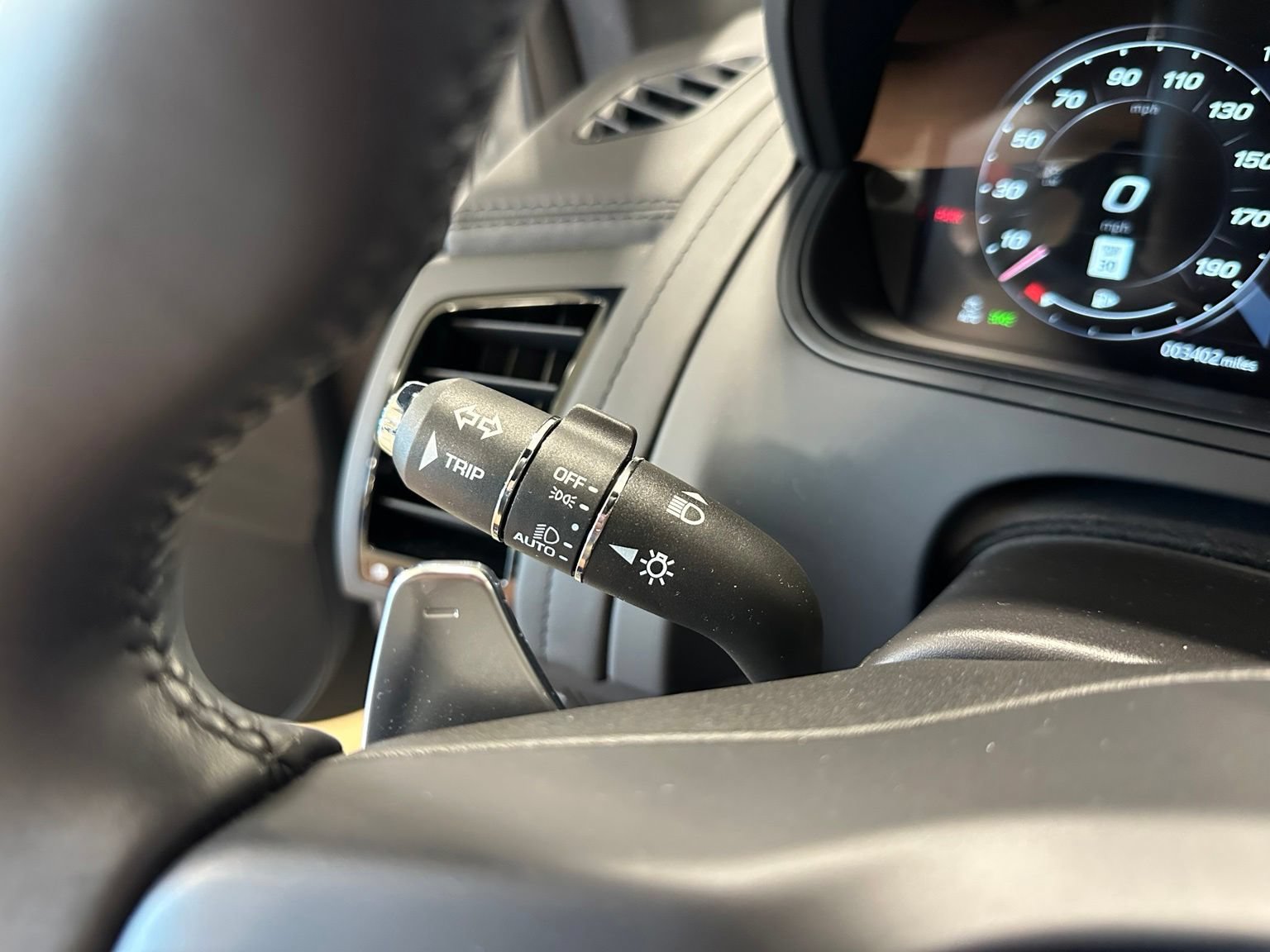 Used 2022 Jaguar F-TYPE Convertible RWD image 26