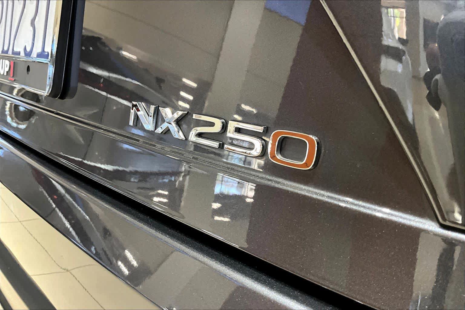 Certified 2023 Lexus NX 250 FWD image 9