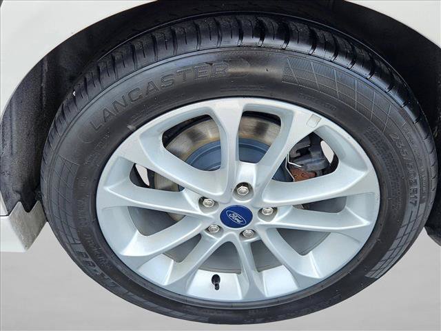 Used 2019 Ford Fusion SE FWD image 24