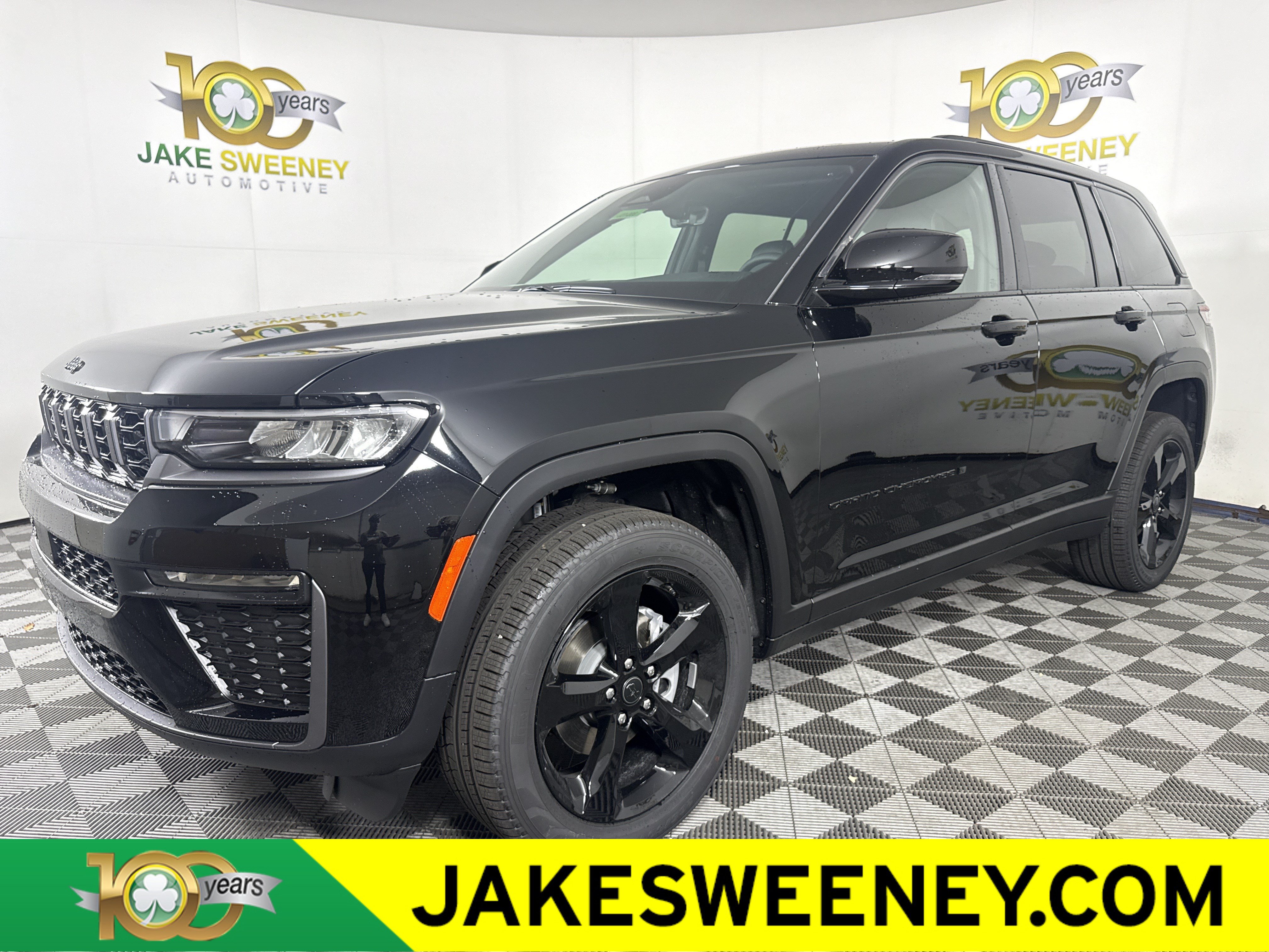 New 2027 Jeep Grand Cherokee Limited AWD/4WD image 1