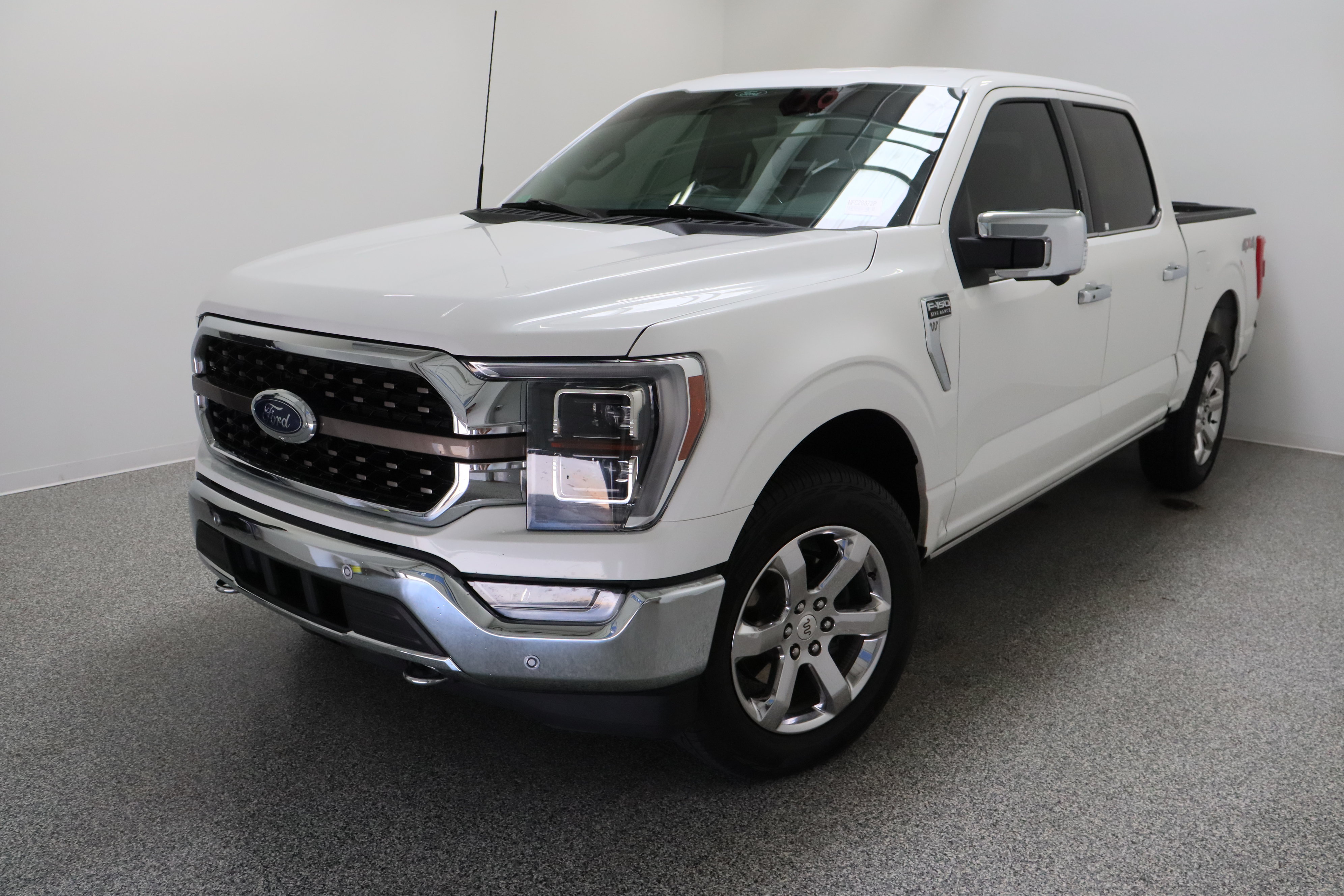 Used 2022 Ford F150 King Ranch w/ Equipment Group 601A High AWD/4WD image 2