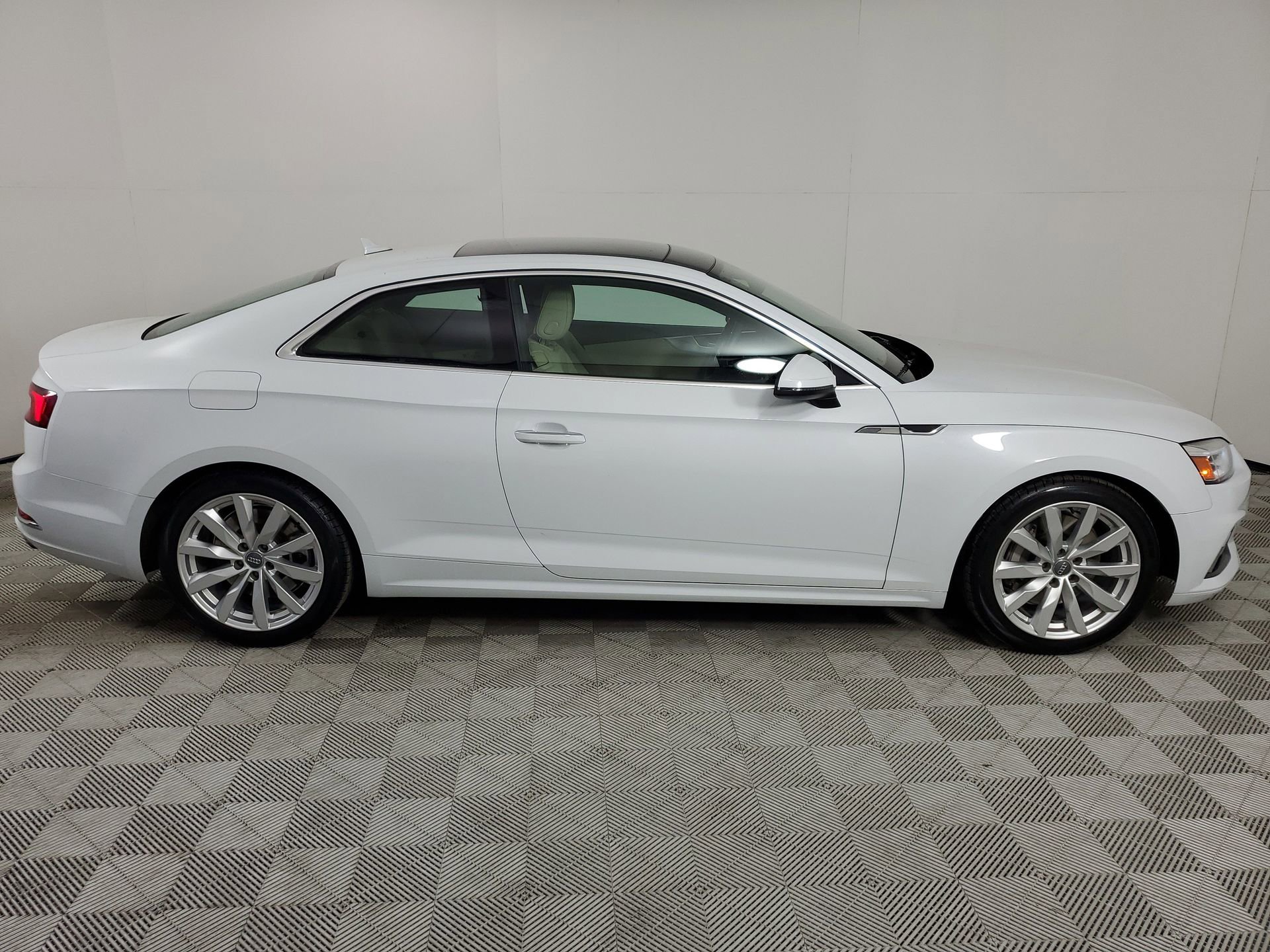 Used 2018 Audi A5 2.0T Premium w/ Convenience Package image 13