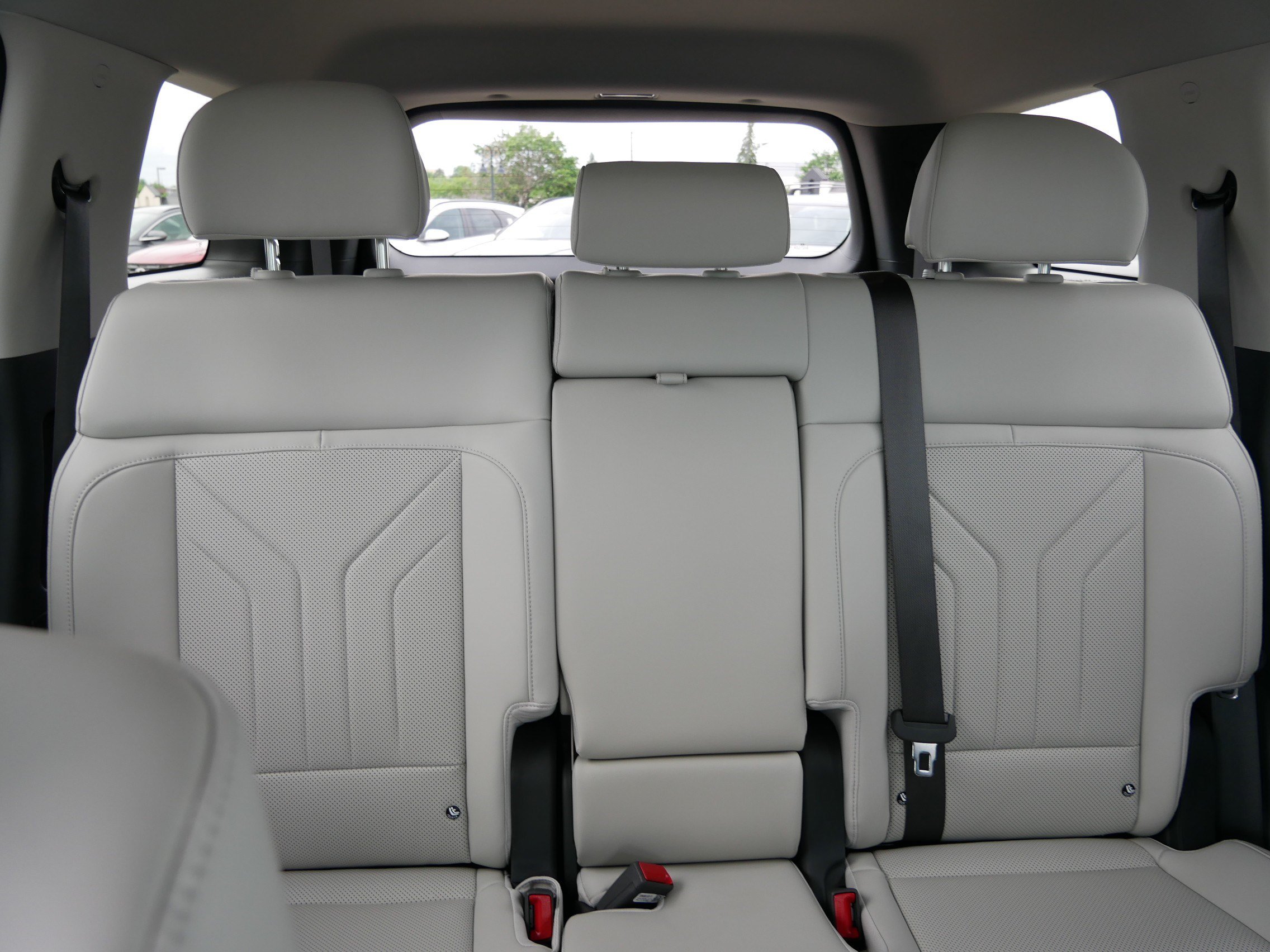 Certified 2026 Hyundai Santa Fe SEL AWD/4WD image 13
