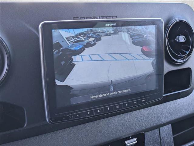 Used 2019 Mercedes-Benz Sprinter 2500 image 13