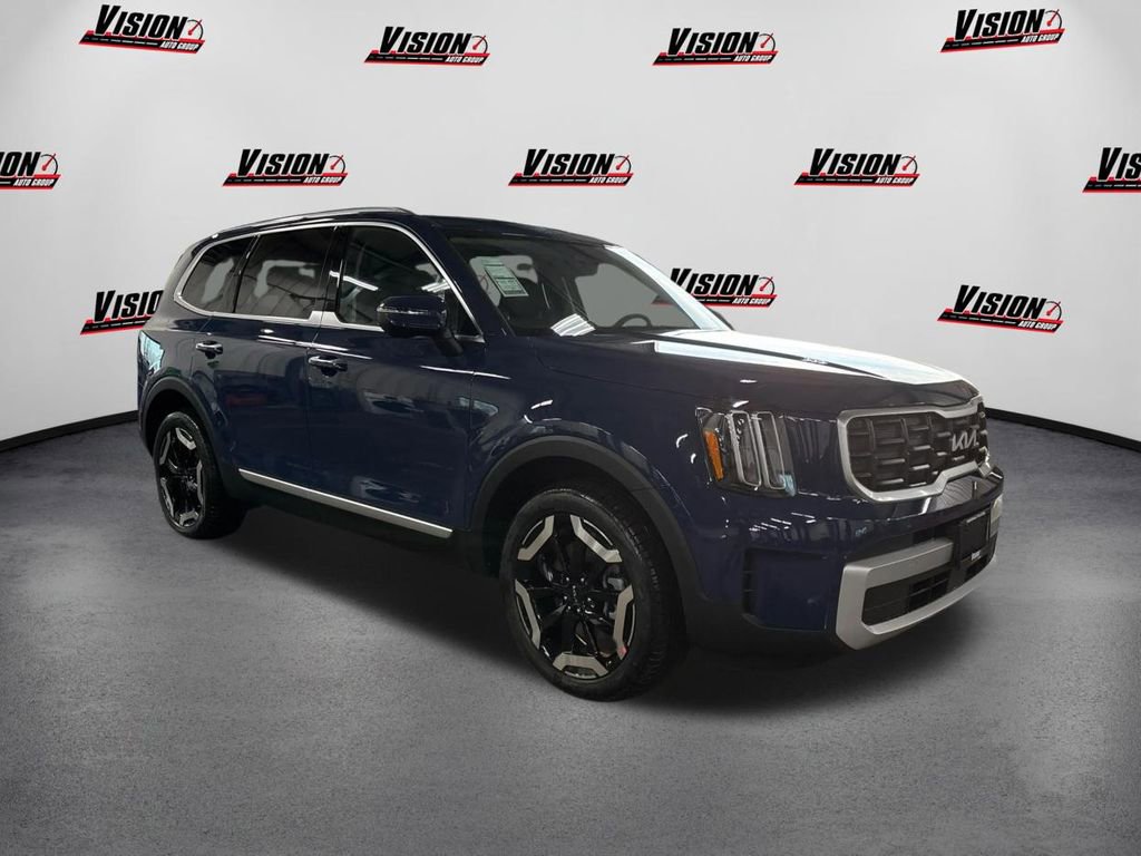 New 2025 Kia Telluride S image 3
