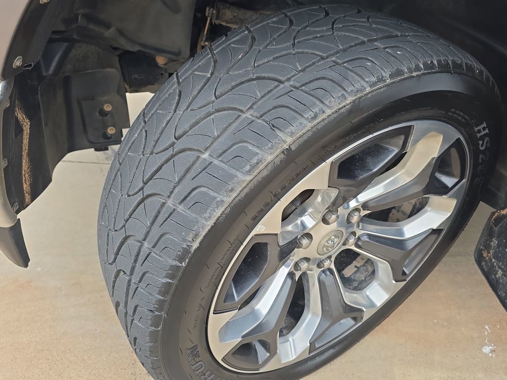 Used 2019 RAM 1500 Limited AWD/4WD image 32
