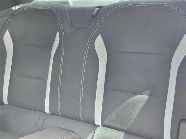 Used 2020 Chevrolet Camaro LT w/ RS Package image 18