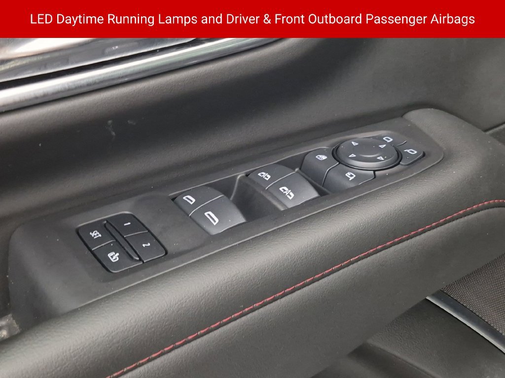 Used 2024 Chevrolet Tahoe RST w/ Luxury Package AWD/4WD image 15