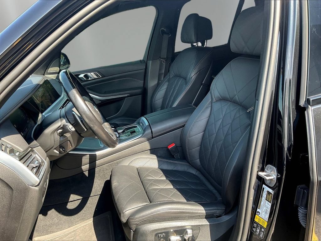 Used 2023 BMW X5 M50i w/ Climate Comfort Package AWD/4WD image 20
