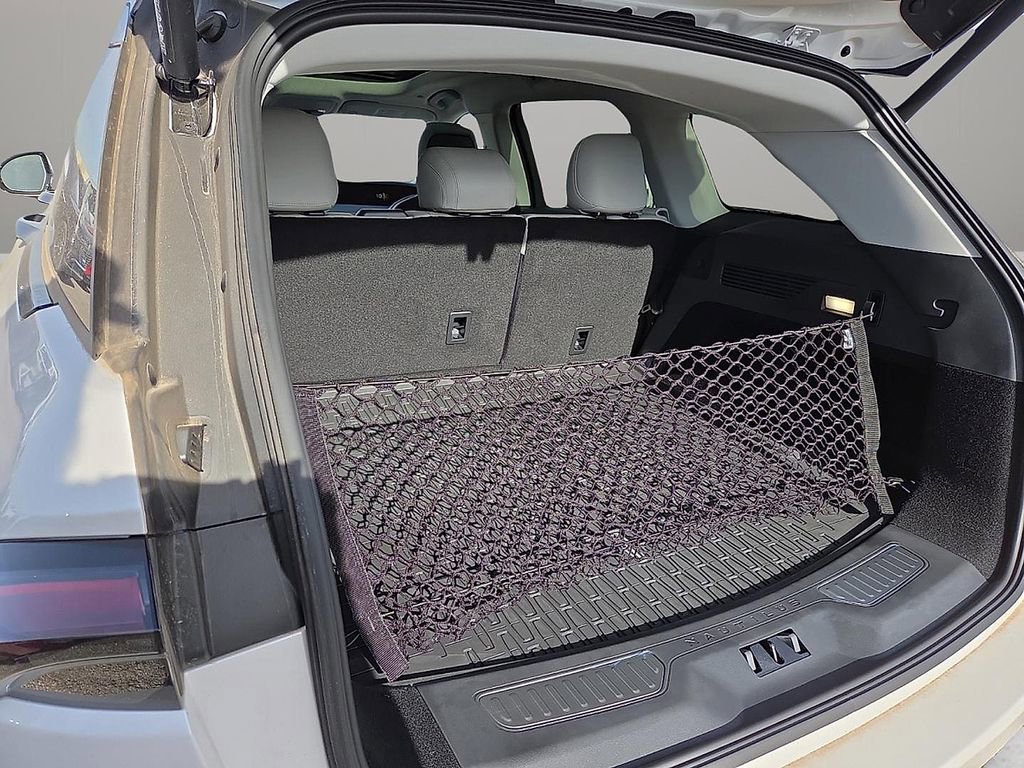 New 2026 Lincoln Nautilus Reserve AWD/4WD image 8