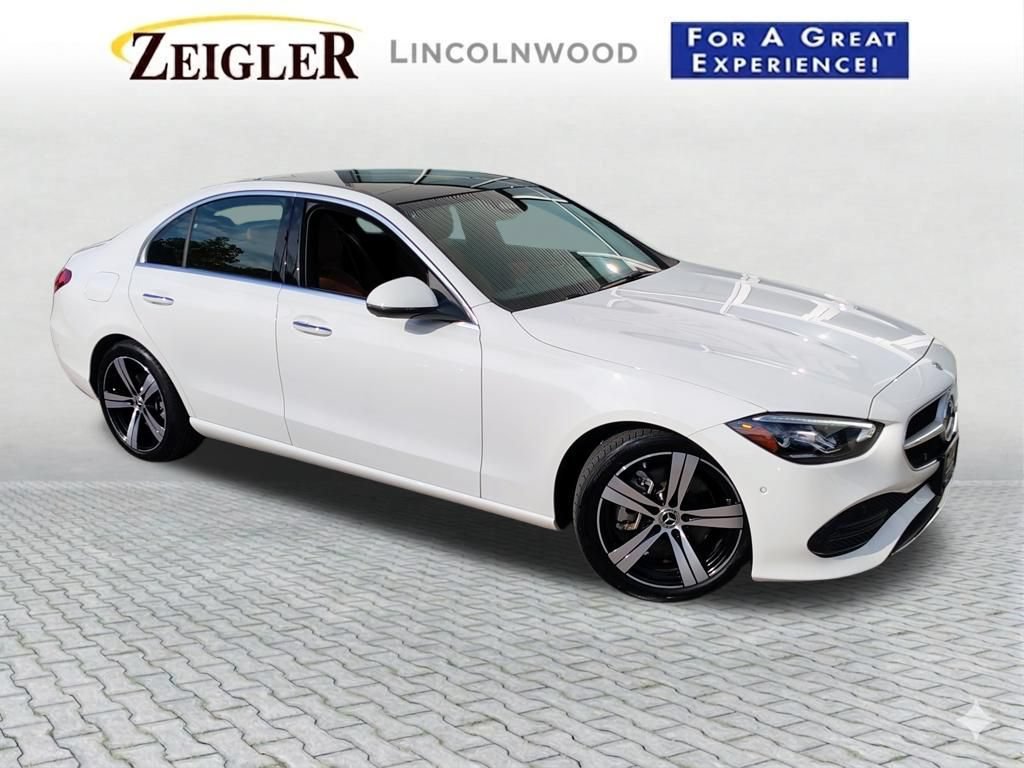 Used 2025 Mercedes-Benz C 300 4MATIC Sedan image 3