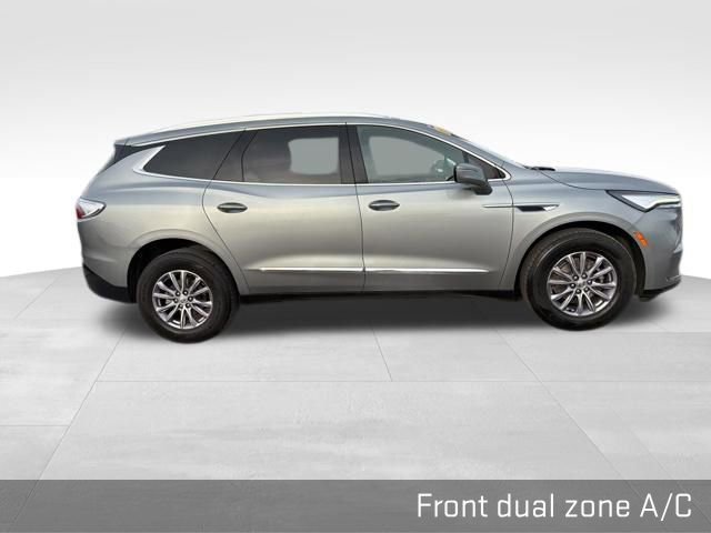 Used 2024 Buick Enclave Premium image 16