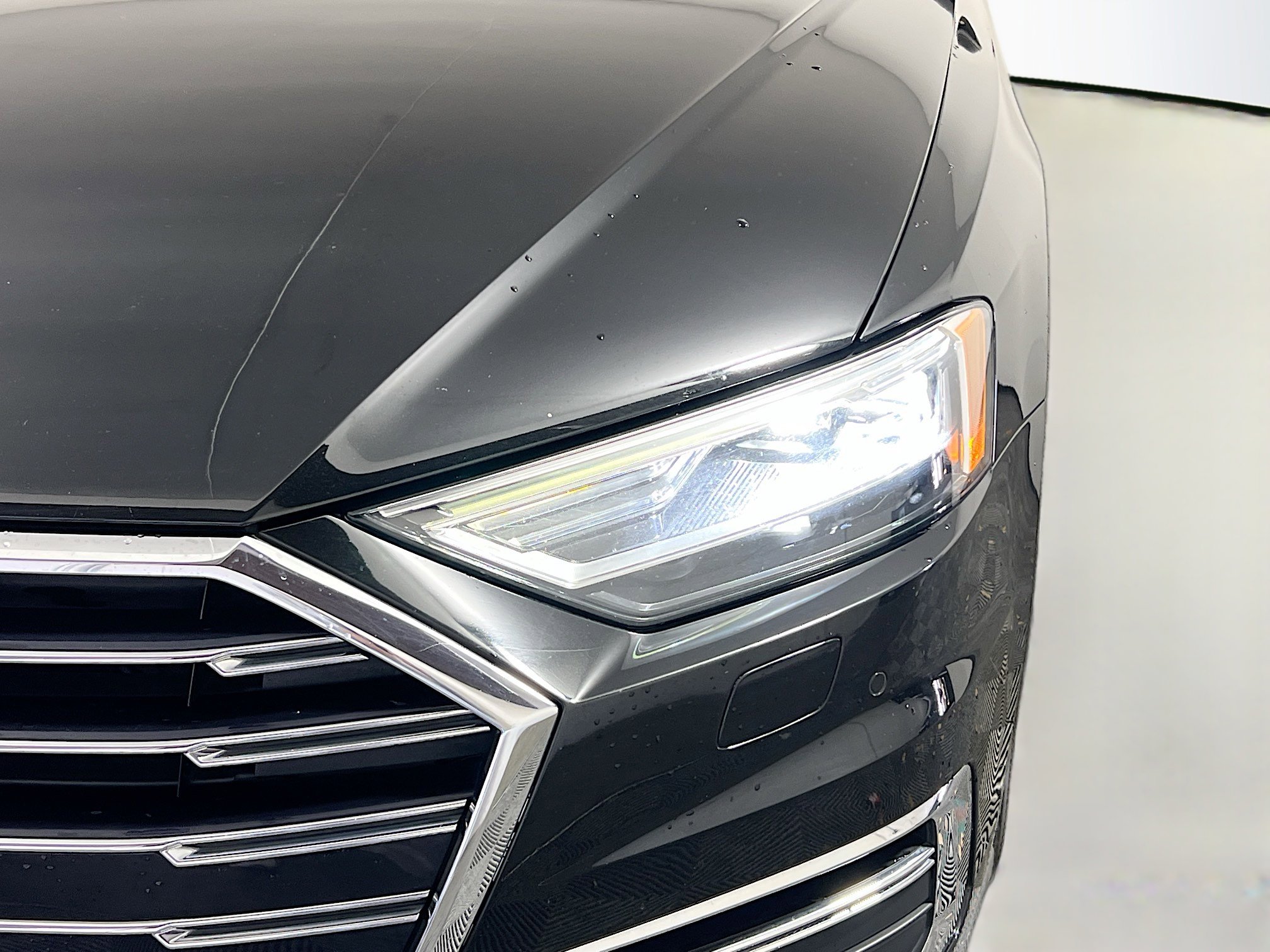 Used 2019 Audi A8 L 3.0T w/ Executive Package image 11