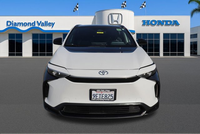 Used 2023 Toyota bZ4X XLE image 2