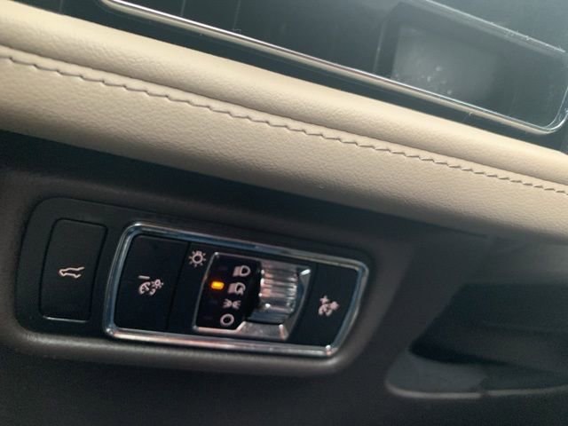 Used 2023 Lincoln Aviator AWD w/ Premium Package image 26