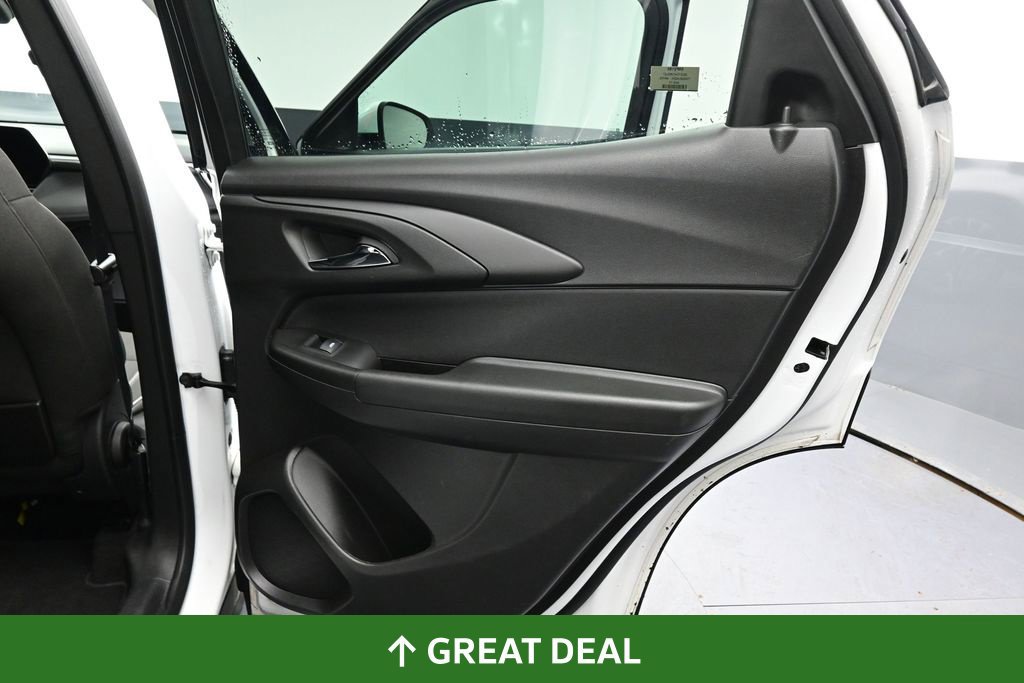 Used 2025 Chevrolet TrailBlazer LT AWD/4WD image 22