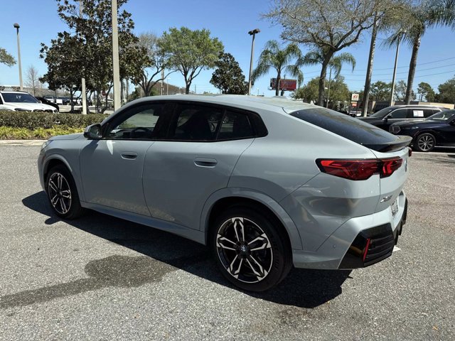 Used 2025 BMW X2 xDrive28i w/ Technology Package image 5