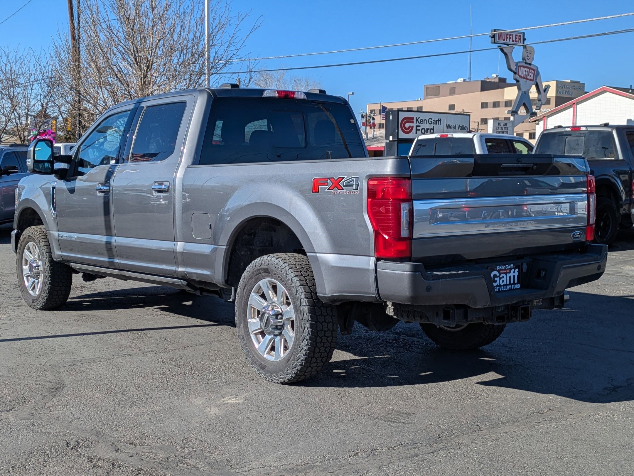 Used 2022 Ford F350 Platinum image 8