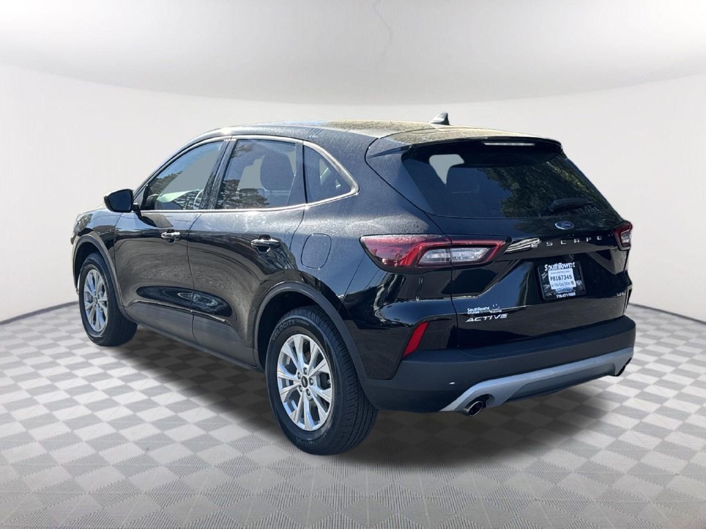 Used 2025 Ford Escape Active AWD/4WD image 7