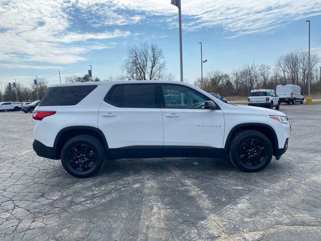 Used 2021 Chevrolet Traverse LS w/ LPO, Floor Liner Package FWD image 8