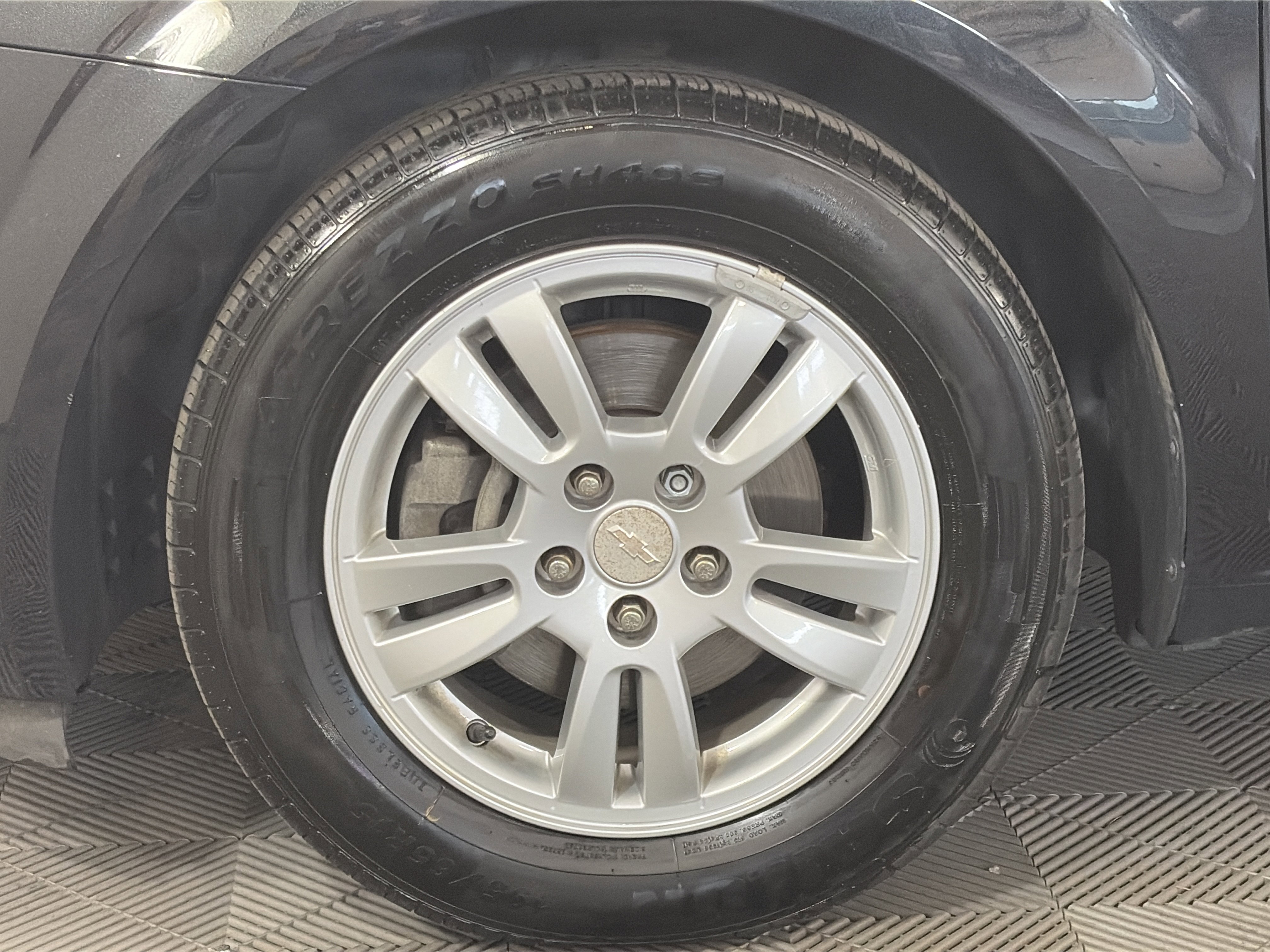 Used 2015 Chevrolet Sonic LT image 11