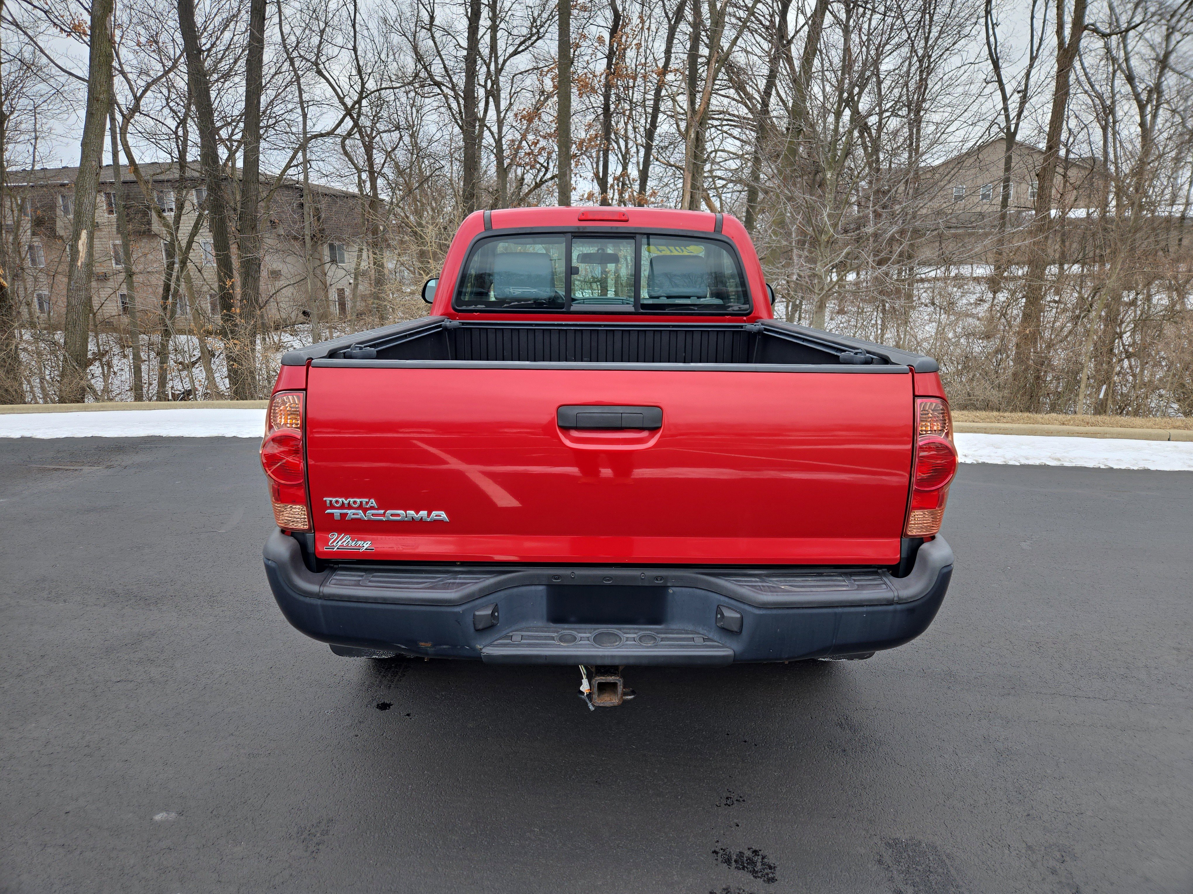 Used 2014 Toyota Tacoma 4x4 Regular Cab image 8
