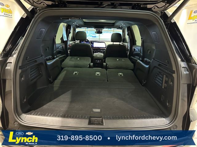 Used 2024 Chevrolet Traverse RS w/ LPO, Floor Liner Package AWD/4WD image 26
