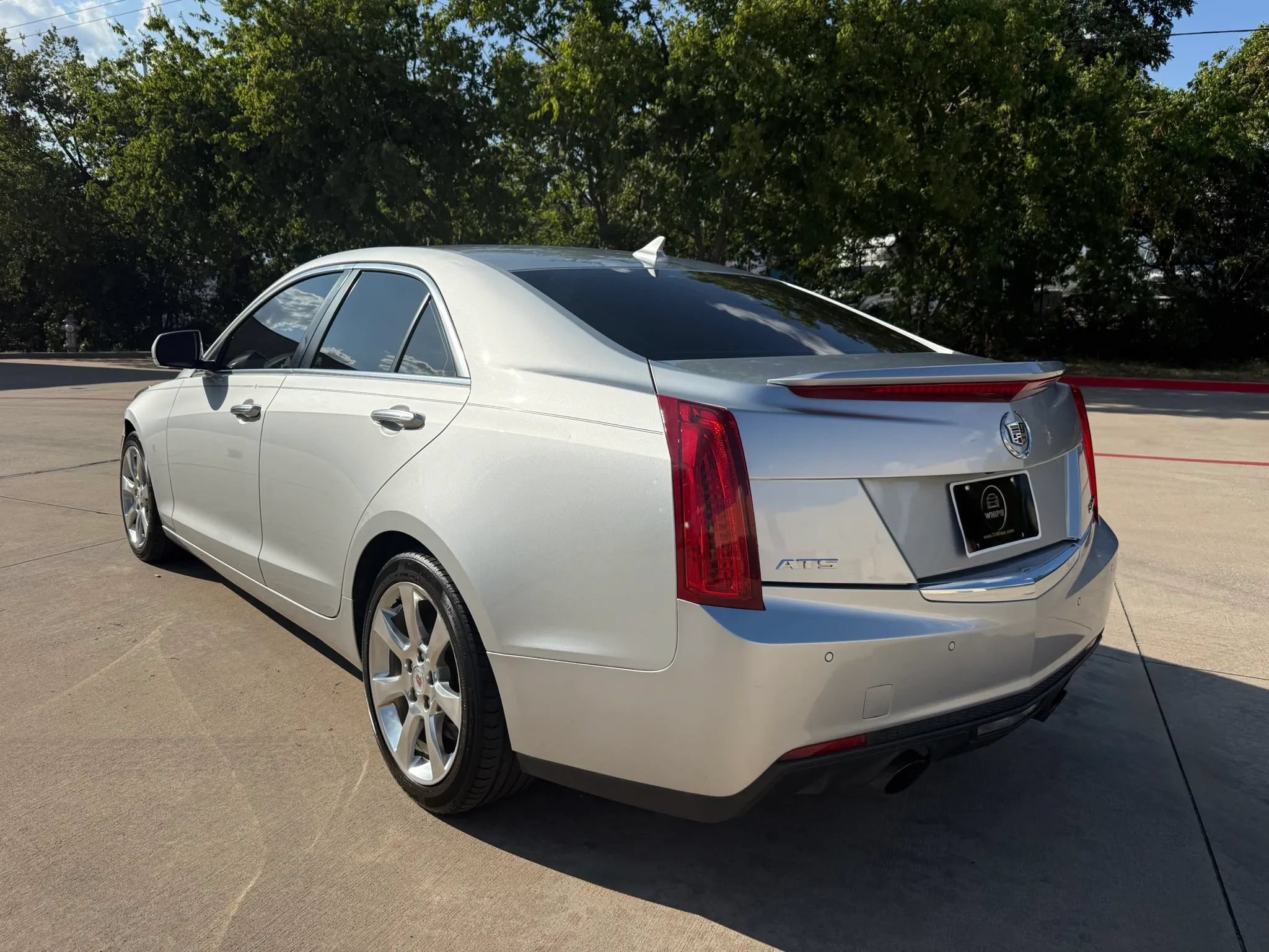 Used 2014 Cadillac ATS Luxury RWD image 2