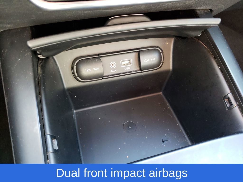 Used 2017 Kia Sorento LX w/ LX Convenience Package image 24