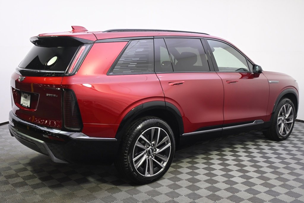 New 2026 Cadillac Vistiq Sport image 7