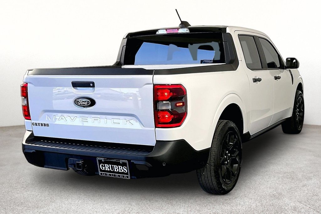 Used 2025 Ford Maverick XLT w/ XLT Luxury Package AWD/4WD image 2
