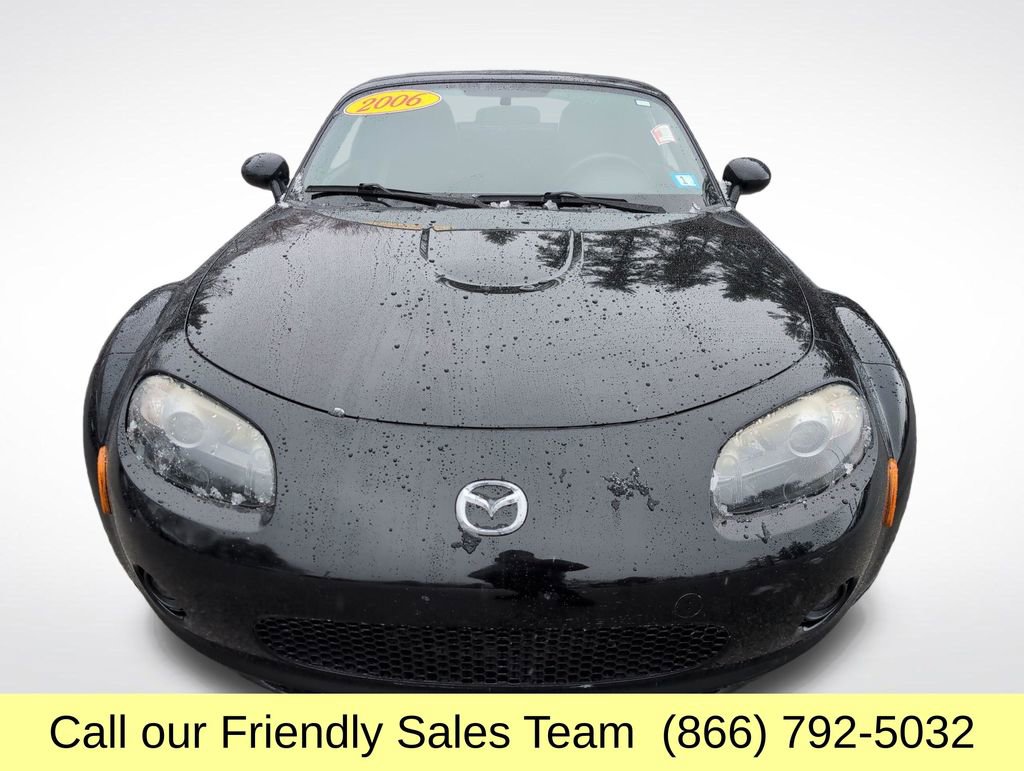 Used 2006 MAZDA MX-5 Miata Touring image 10