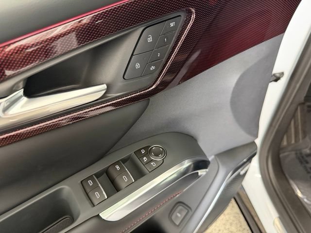 New 2027 Chevrolet Traverse RS AWD/4WD image 9