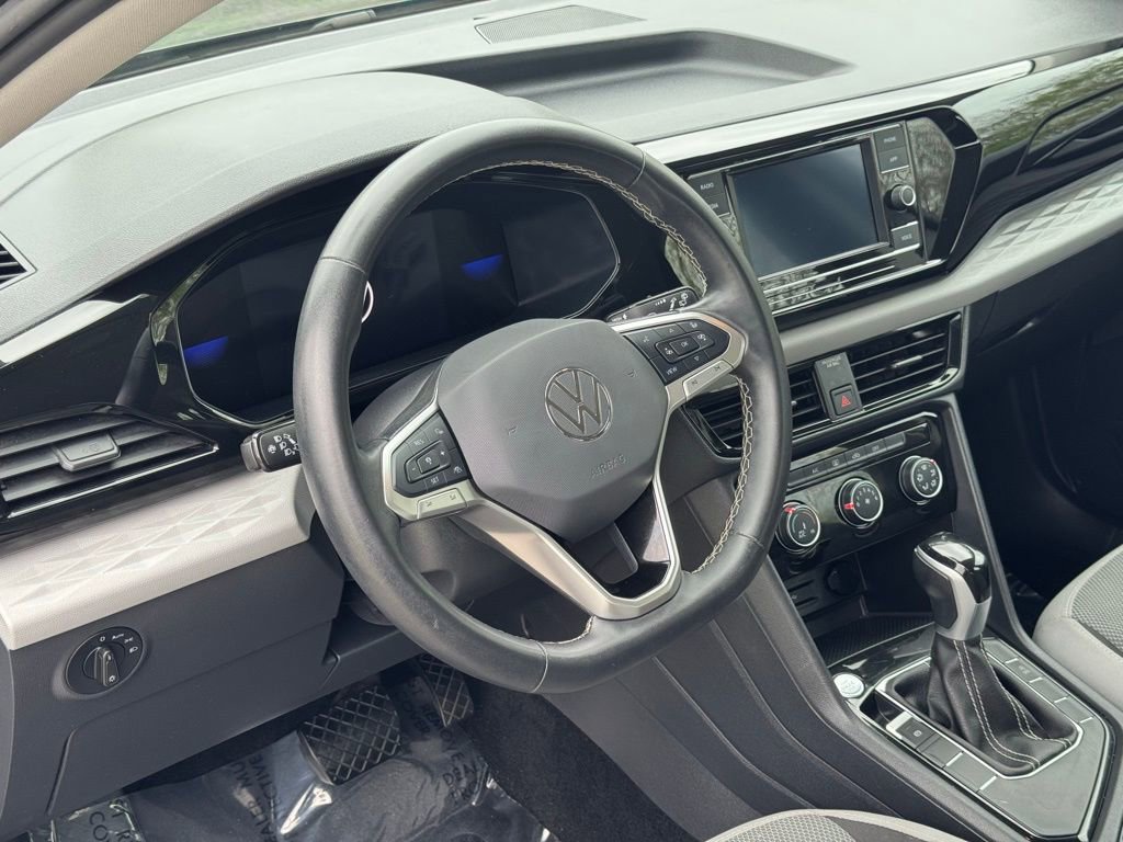 Used 2024 Volkswagen Taos S FWD image 9