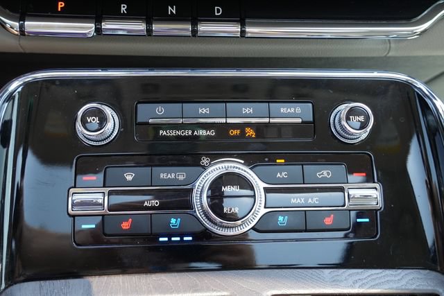 Used 2024 Lincoln Navigator Reserve AWD/4WD image 39