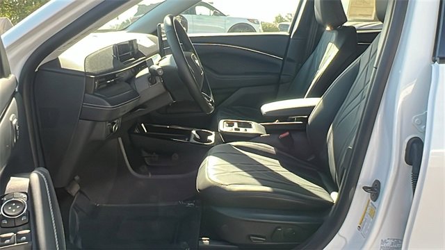 New 2025 Ford Mustang Mach-E Select w/ Comfort Package Lite image 18